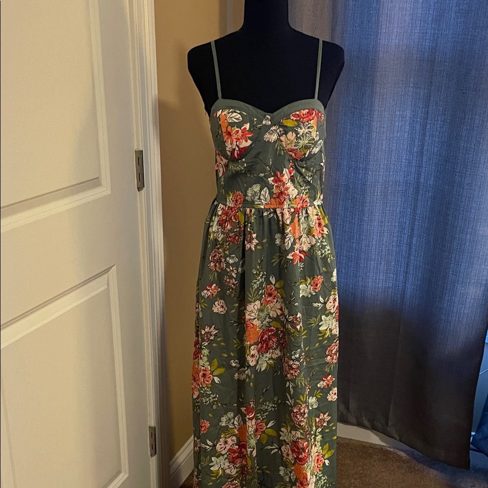 Band of the Free Floral Maxi Dress with Spaghetti Straps Size Large